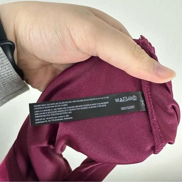 NEW Anthropologie Dark Red Velvet Triangle Bra and Brief Set Size XXS - Picture 9 of 11